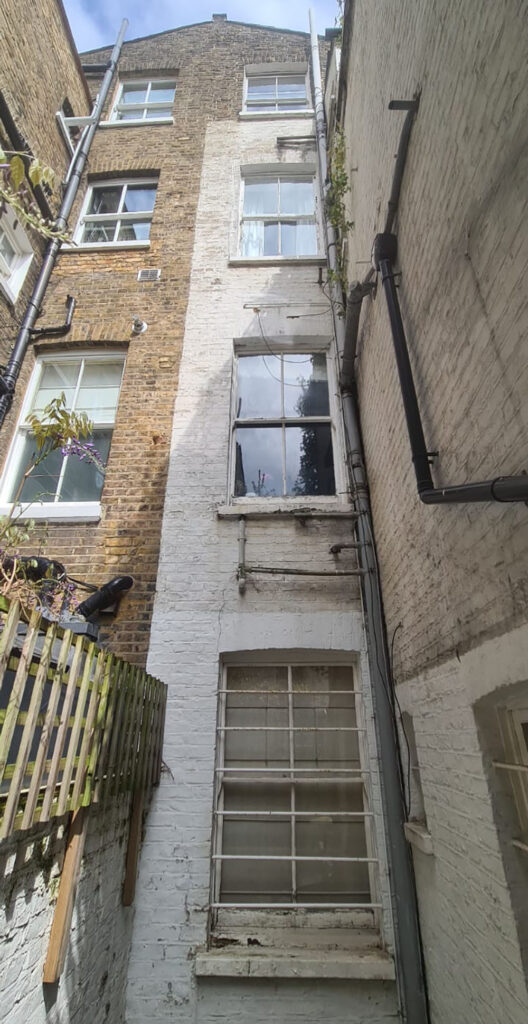 Rope access team preparing rear elevation, Chelsea property