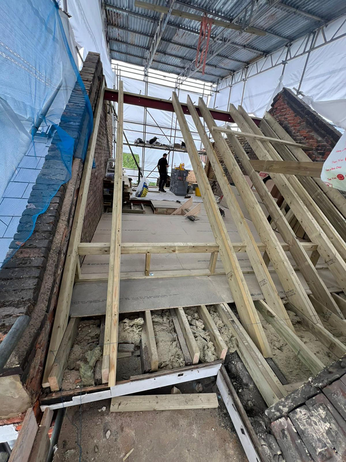 Loft conversion underway - building the new roof